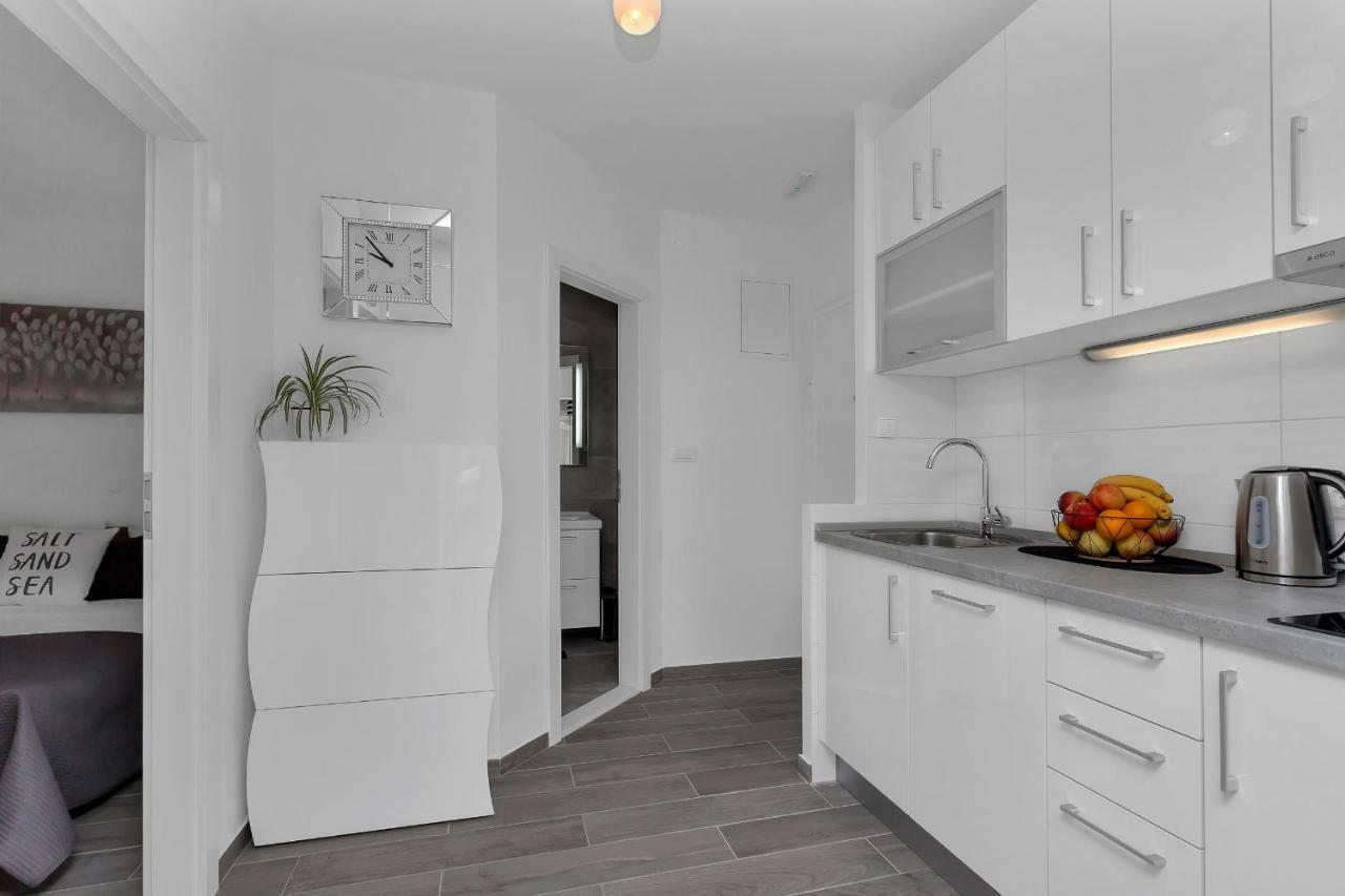 Apartment Kate Подгора Екстериор снимка