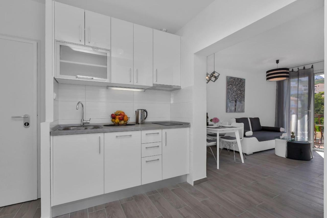 Apartment Kate Подгора Екстериор снимка